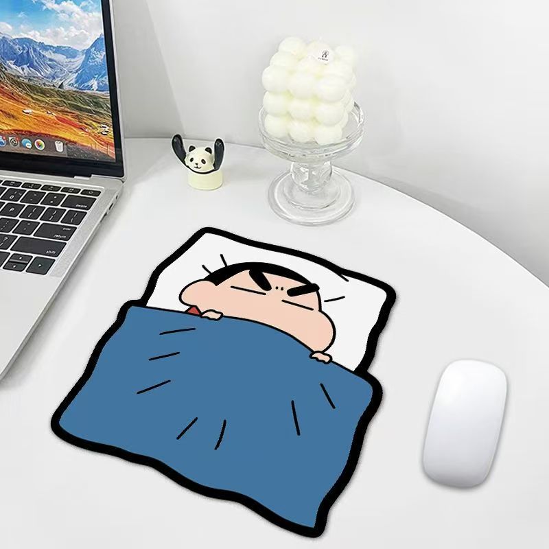 HOT Sale Cute Crayon Shinchan  - Desk Setup Cozy recension och pris