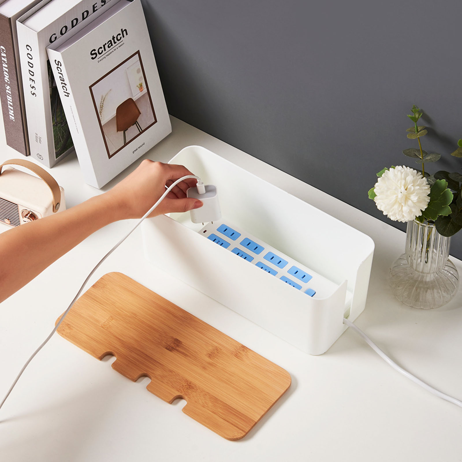 Large Cable Management Box – W - Desk Setup Hub recension och pris